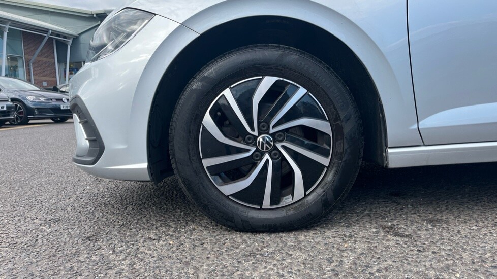 Used Volkswagen Polo 2023 for sale - 76870611: Photo 18