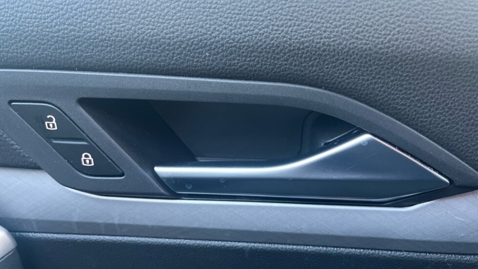 Used Volkswagen Golf 2023 for sale - 76999541: Photo 38