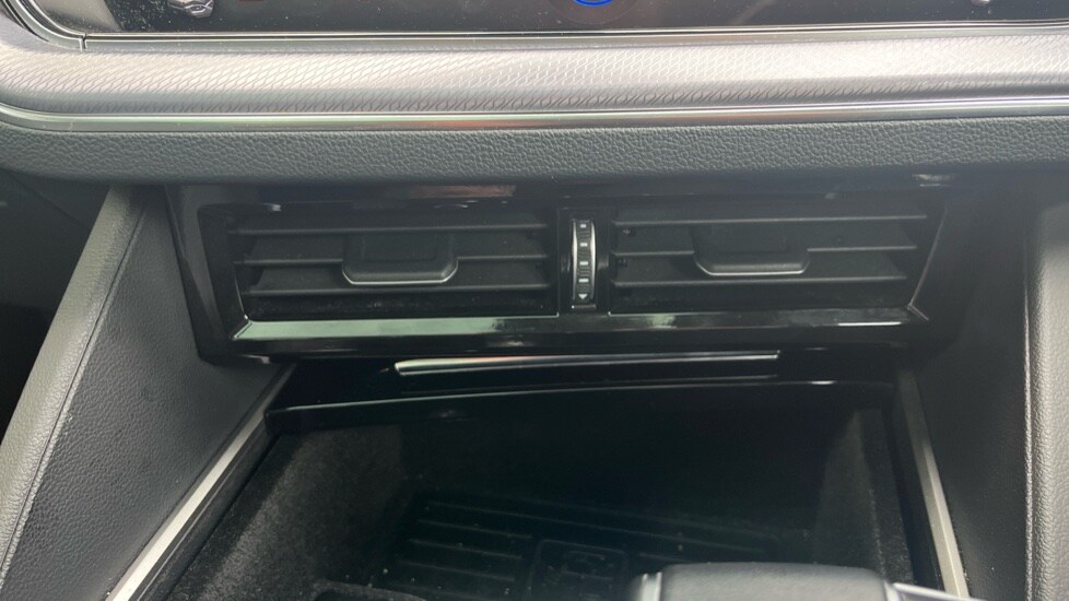 Used Volkswagen Touareg 2021 for sale - 76124344: Photo 33