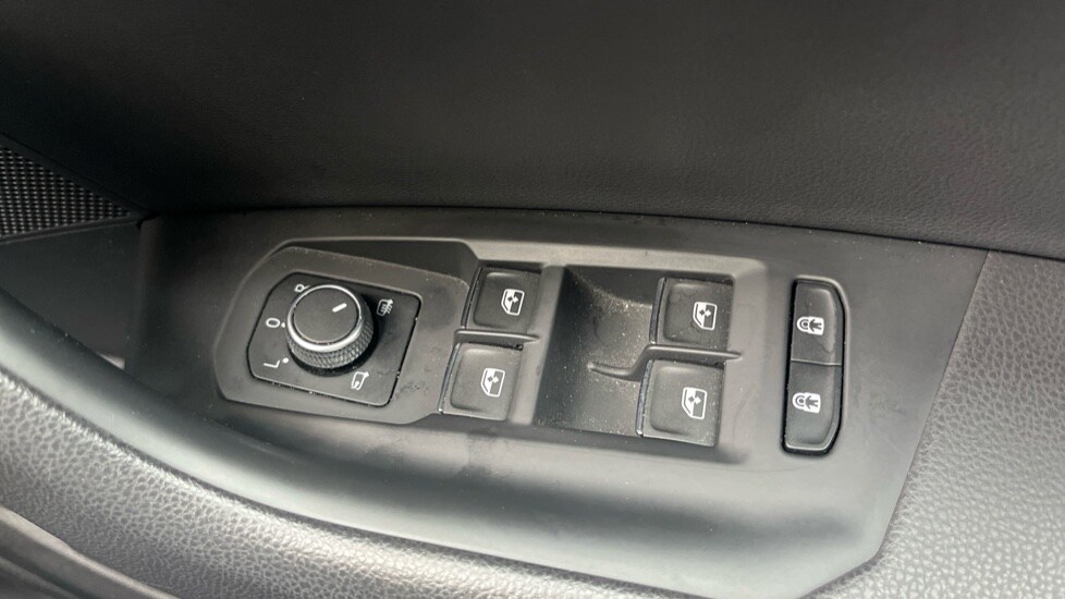 Used Volkswagen Touareg 2021 for sale - 76124344: Photo 44