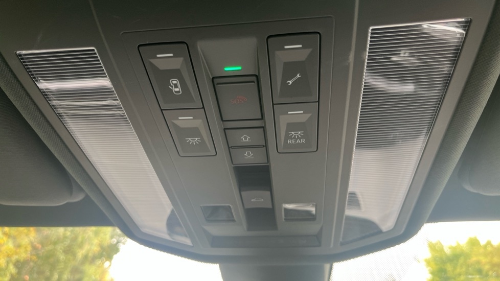 Used Volkswagen Touareg 2021 for sale - 76124344: Photo 48
