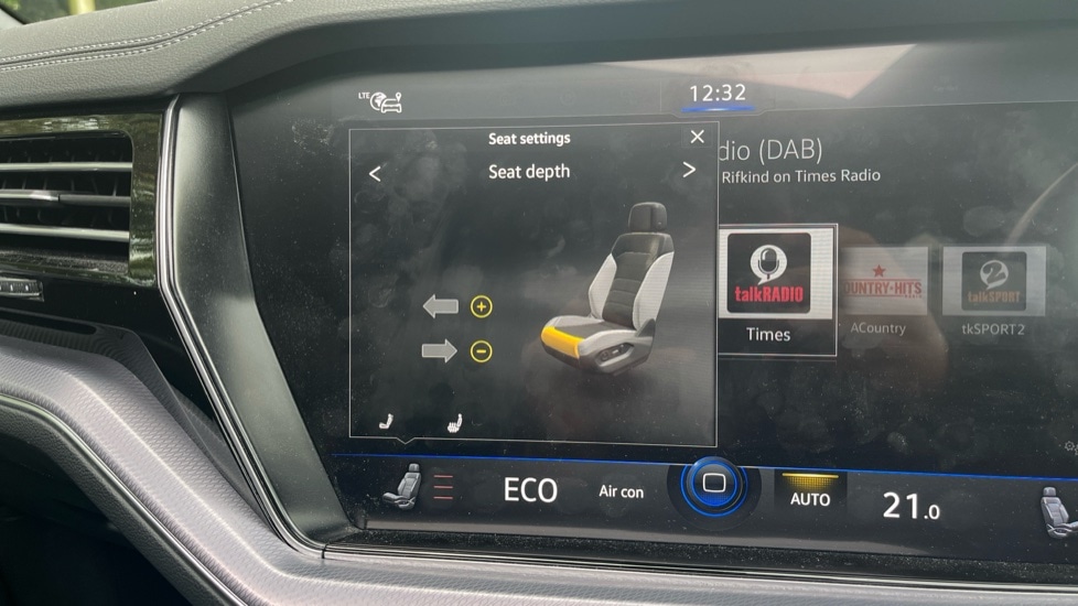 Used Volkswagen Touareg 2021 for sale - 76124344: Photo 52