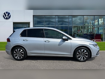 Used Volkswagen Golf 2022 for sale - 75467416: Photo