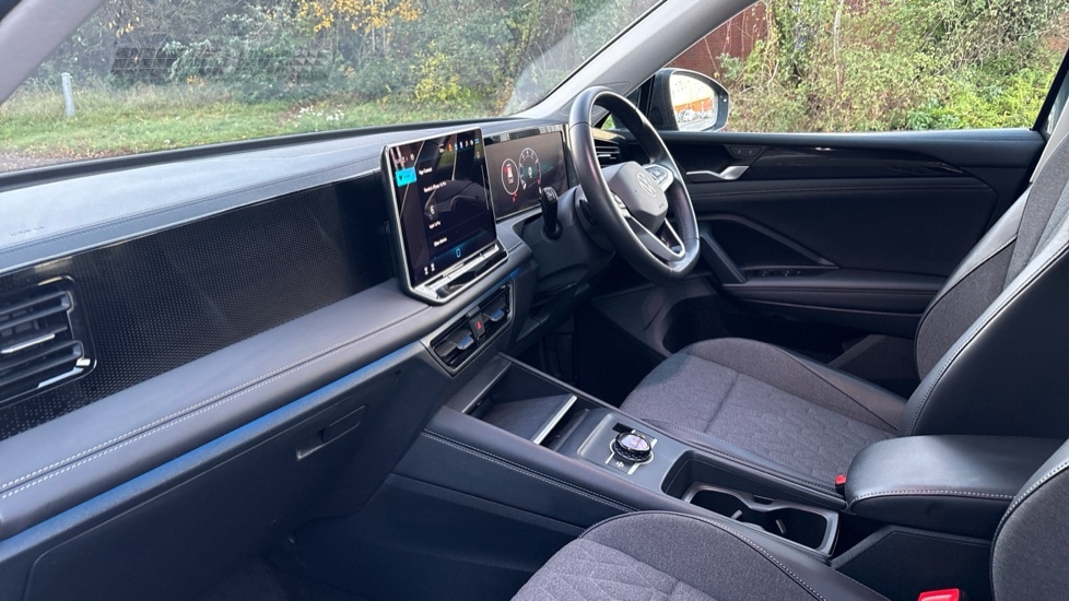 Used Volkswagen Tiguan 2024 for sale - 76928085: Photo 28