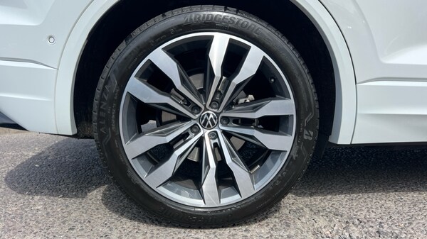 Used Volkswagen Touareg 2023 for sale - 75467580: Photo 18