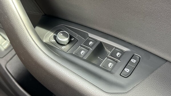 Used Volkswagen Touareg 2023 for sale - 75467580: Photo 33