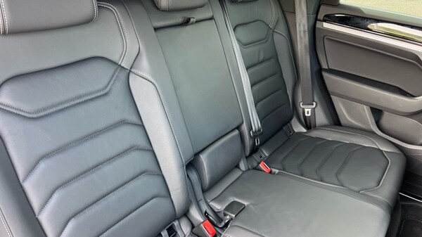 Used Volkswagen Touareg 2023 for sale - 75467580: Photo 38