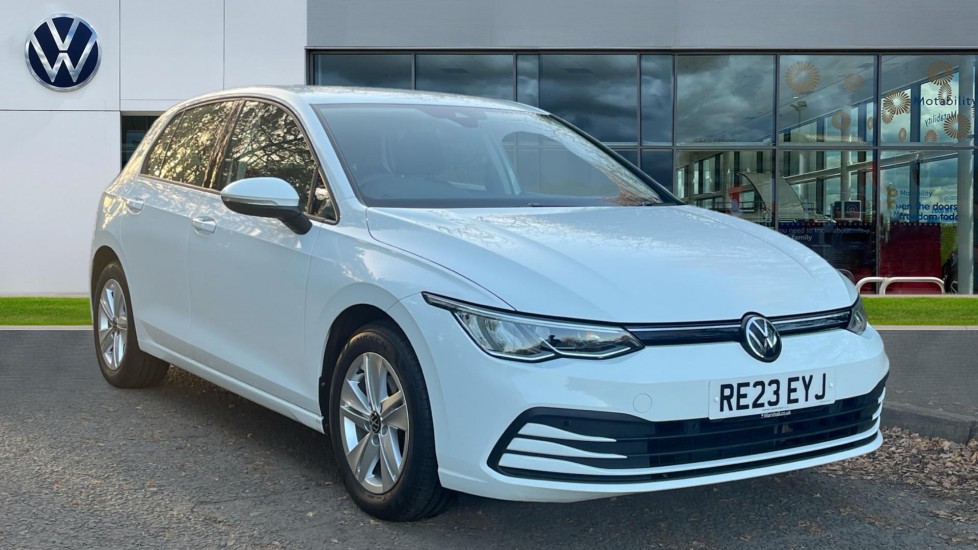 Used Volkswagen Golf 2023 for sale - 76873132: Photo 1