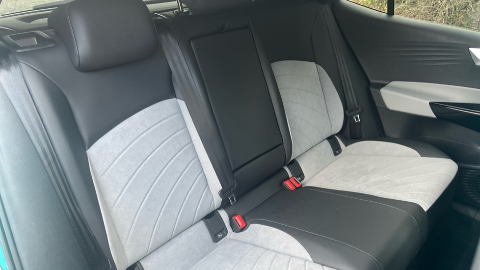 Used Volkswagen ID.3 2025 for sale - 76602959: Photo 15