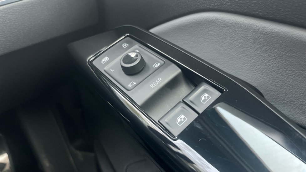 Used Volkswagen ID.3 2025 for sale - 76602959: Photo 36