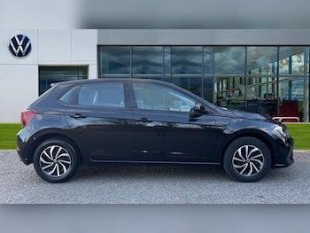 Used Volkswagen Polo 2021 for sale - 76908108: Photo