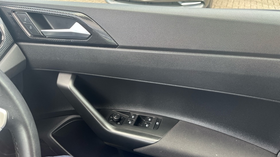 Used Volkswagen Polo 2023 for sale - 75972539: Photo 28