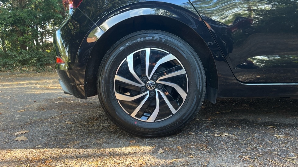 Used Volkswagen Polo 2023 for sale - 75972539: Photo 5