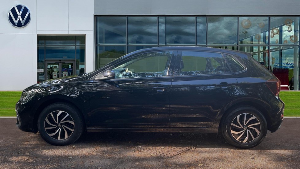 Used Volkswagen Polo 2023 for sale - 75972539: Photo 9