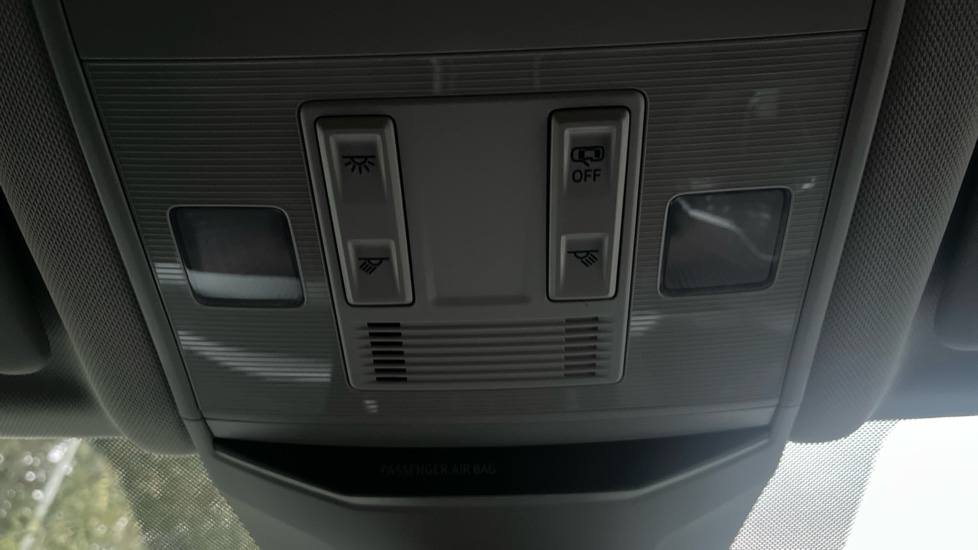 Used Volkswagen T-Roc 2024 for sale - 76731568: Photo 45