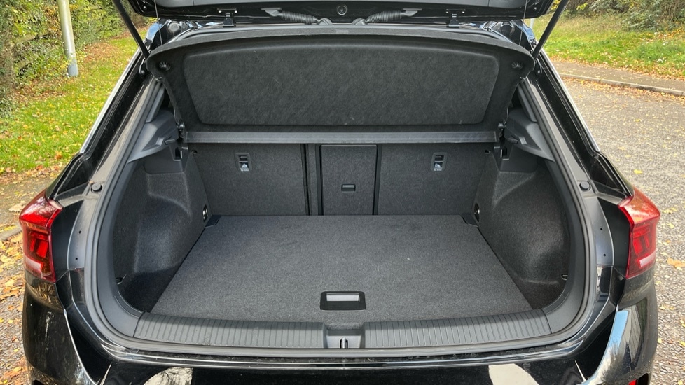 Used Volkswagen T-Roc 2025 for sale - 76873724: Photo 16