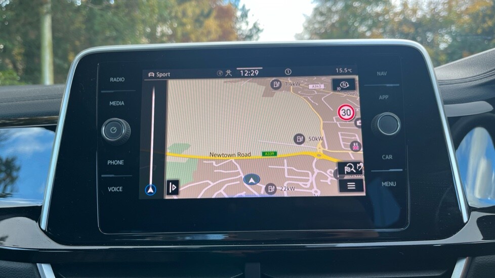 Used Volkswagen T-Roc 2025 for sale - 76873724: Photo 21