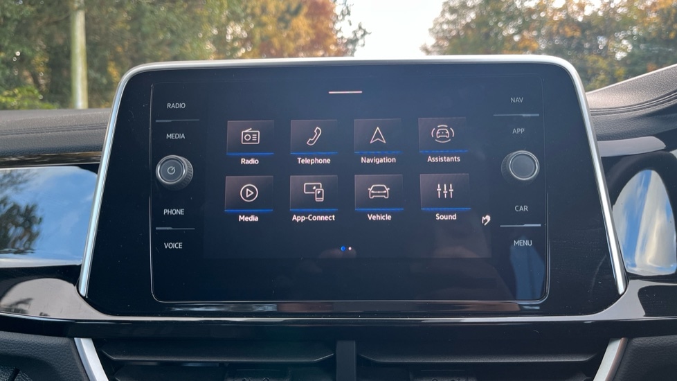 Used Volkswagen T-Roc 2025 for sale - 76873724: Photo 24