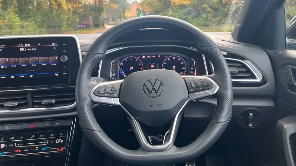 Used Volkswagen T-Roc 2025 for sale - 76873724: Photo 27