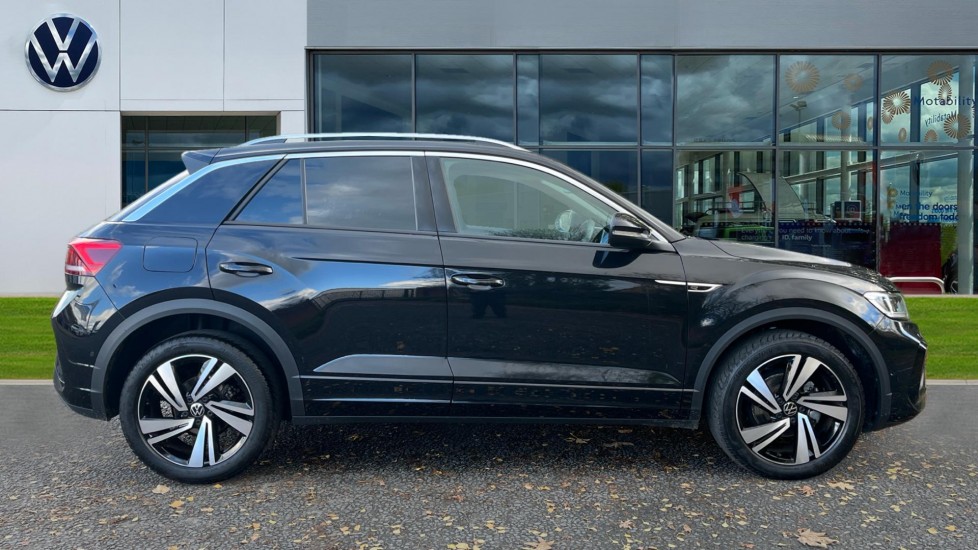 Used Volkswagen T-Roc 2025 for sale - 76873724: Photo 4