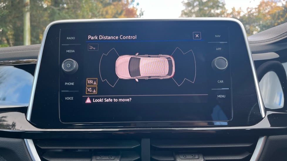 Used Volkswagen T-Roc 2025 for sale - 76873724: Photo 40