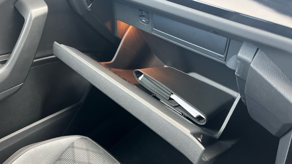 Used Volkswagen T-Roc 2025 for sale - 76873724: Photo 43