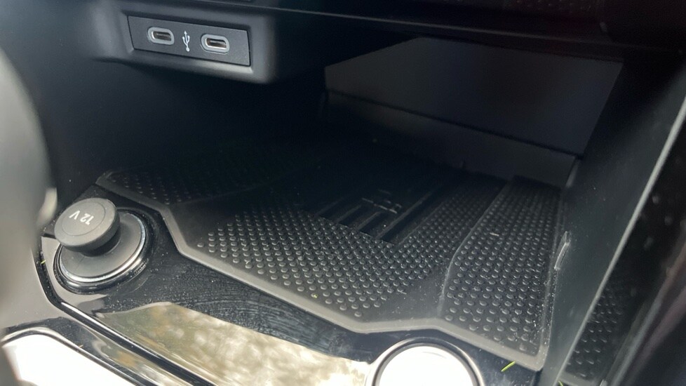 Used Volkswagen T-Roc 2025 for sale - 76873724: Photo 44