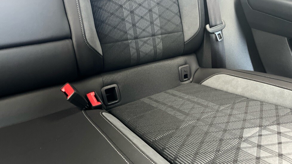 Used Volkswagen T-Roc 2025 for sale - 76873724: Photo 45