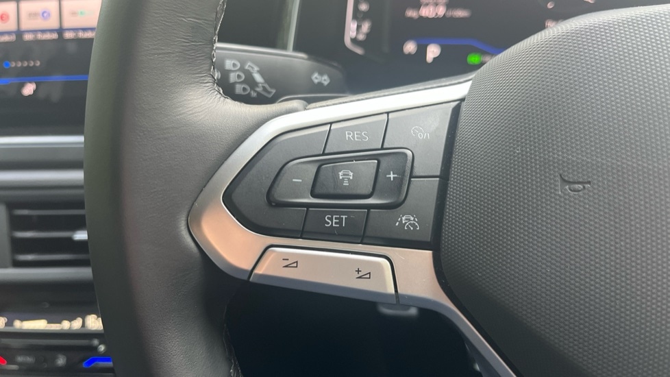 Used Volkswagen Taigo 2025 for sale - 76870791: Photo 30