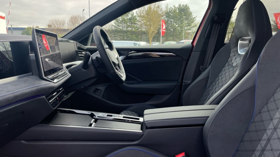 Used Volkswagen Passat 2025 for sale - 76452299: Photo 28