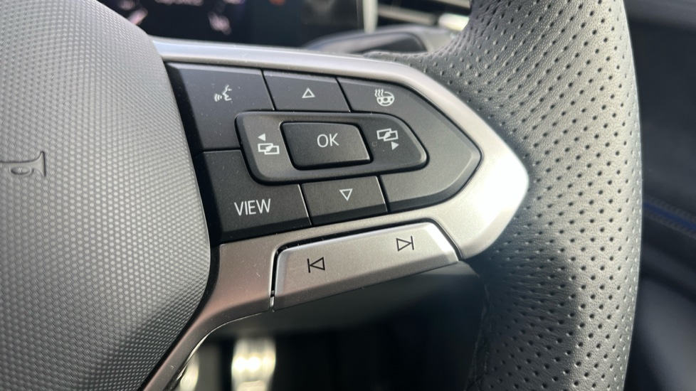 Used Volkswagen Passat 2025 for sale - 76452299: Photo 30