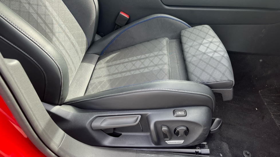 Used Volkswagen Passat 2025 for sale - 76452299: Photo 38