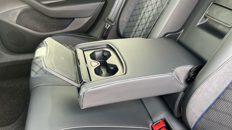 Used Volkswagen Passat 2025 for sale - 76452299: Photo 45