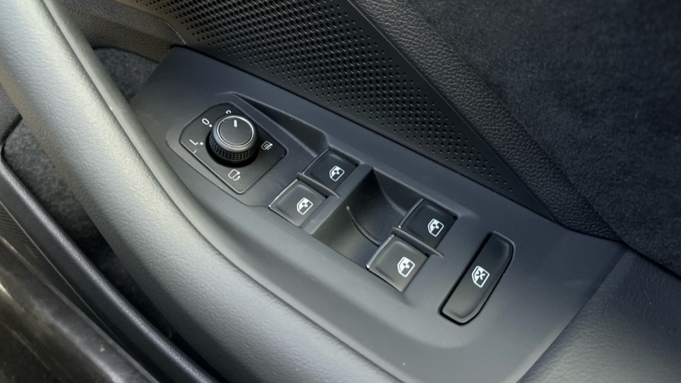 Used Volkswagen Passat 2025 for sale - 76452299: Photo 53