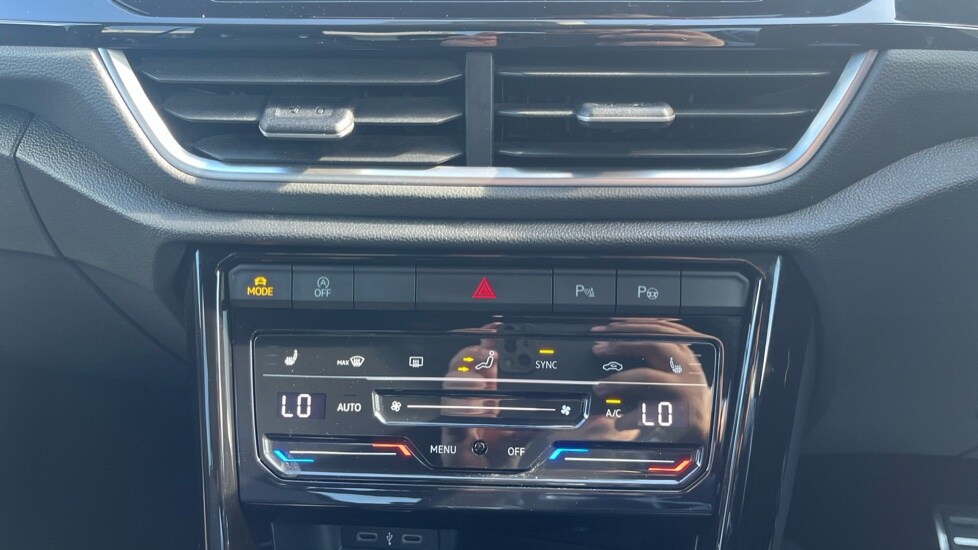Used Volkswagen T-Roc 2023 for sale - 76007671: Photo 30