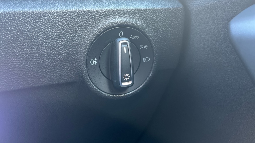 Used Volkswagen T-Roc 2023 for sale - 76007671: Photo 37
