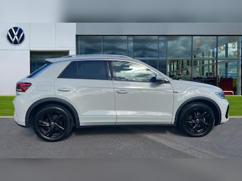 Used Volkswagen T-Roc 2023 for sale - 76007671: Photo 4