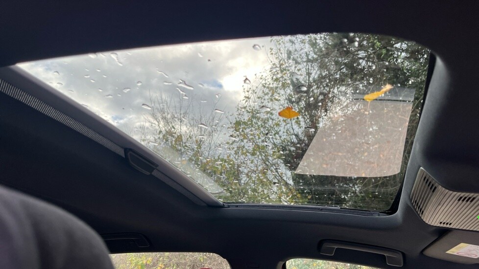 Used Volkswagen Golf 2025 for sale - 76927850: Photo 35