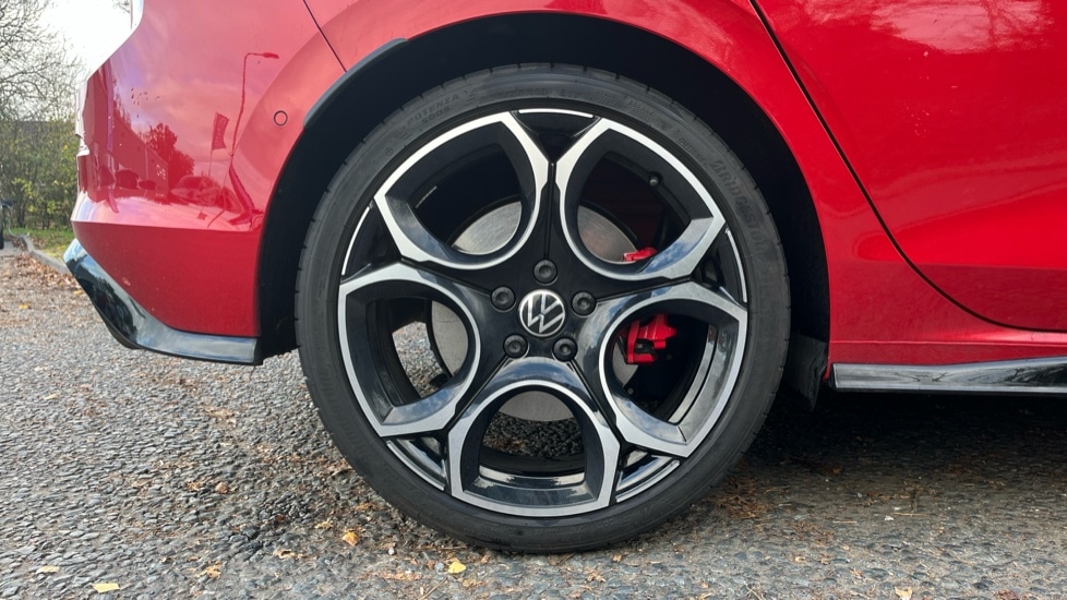 Used Volkswagen Golf 2025 for sale - 76927850: Photo 5