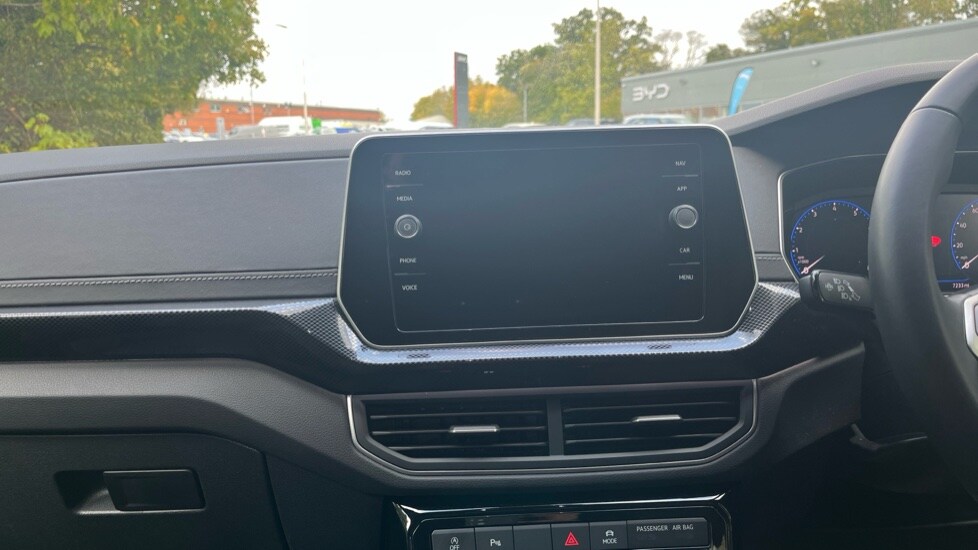 Used Volkswagen T-Cross 2024 for sale - 76112234: Photo 13