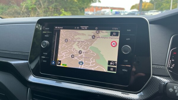 Used Volkswagen T-Cross 2024 for sale - 76112234: Photo 21