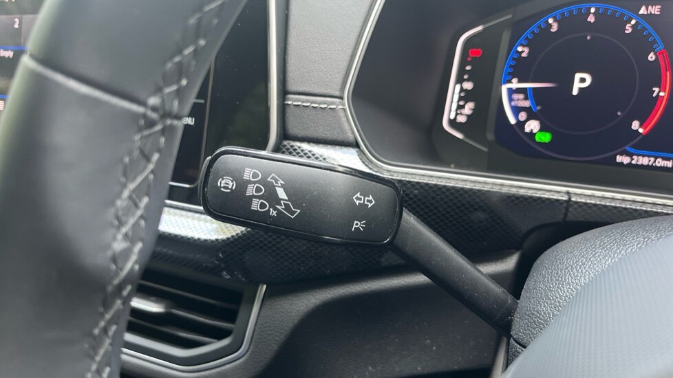 Used Volkswagen T-Cross 2024 for sale - 76112234: Photo 33