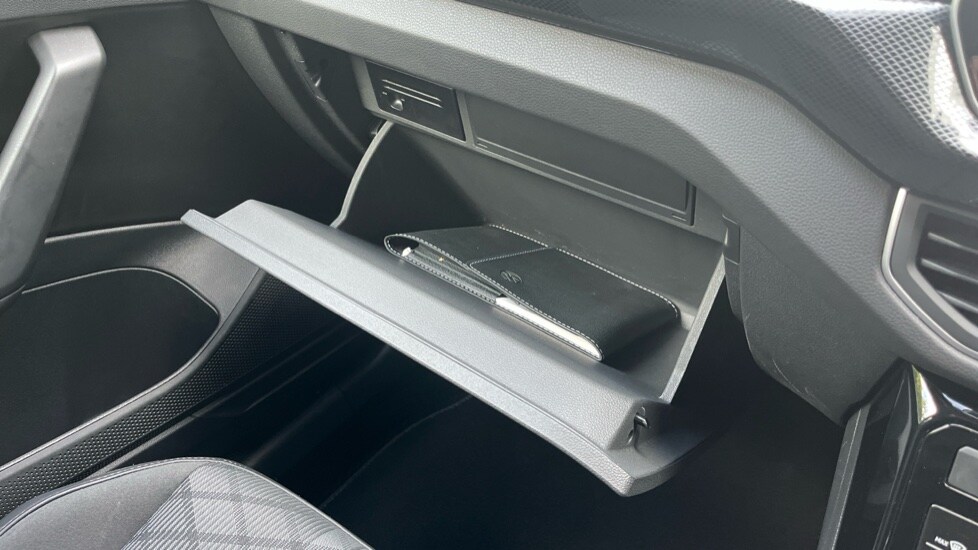 Used Volkswagen T-Cross 2024 for sale - 76112234: Photo 42