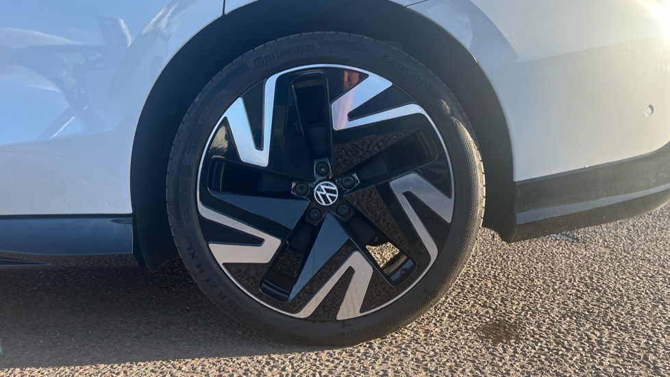 Used Volkswagen ID.7 2025 for sale - 76868426: Photo 19