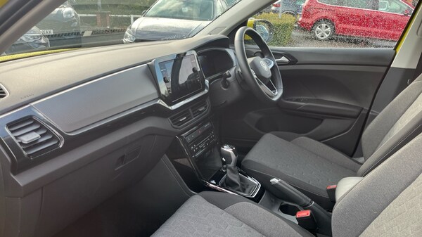 Used Volkswagen T-Cross 2025 for sale - 75467165: Photo 2