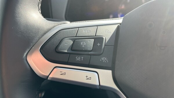 Used Volkswagen T-Cross 2025 for sale - 75467165: Photo 30
