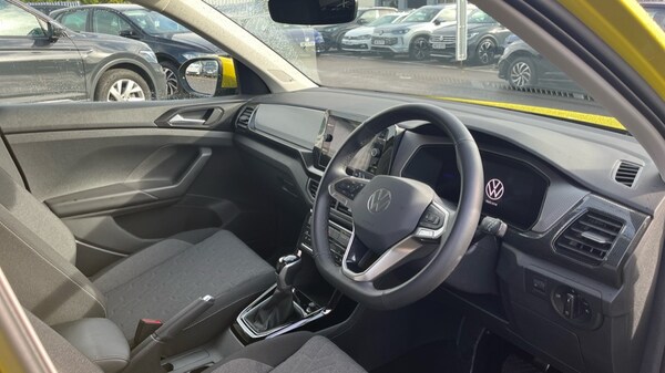 Used Volkswagen T-Cross 2025 for sale - 75467165: Photo 6