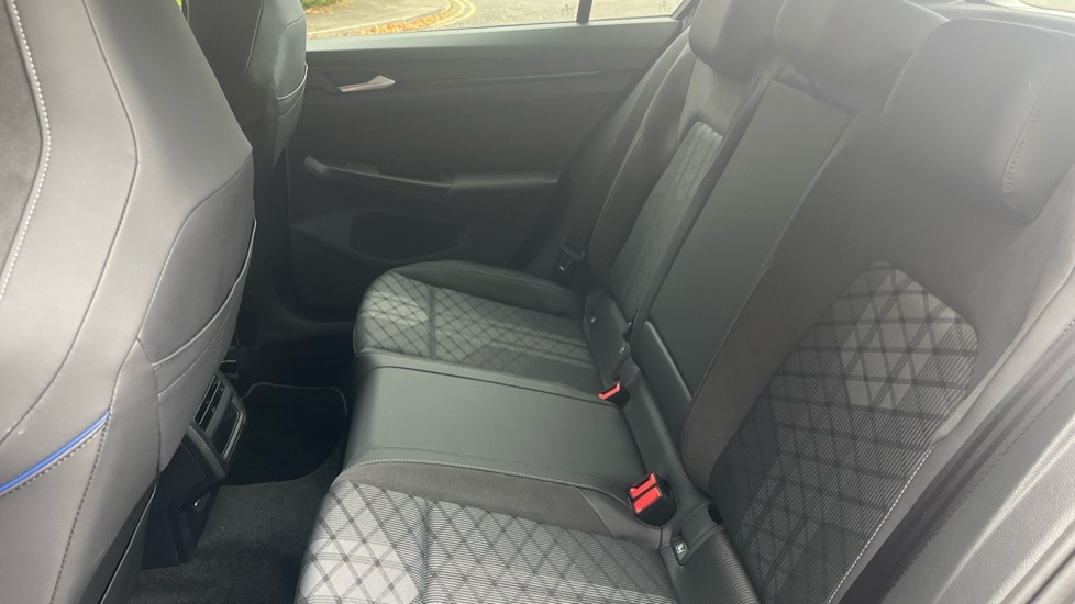 Used Volkswagen Golf 2025 for sale - 76873855: Photo 15