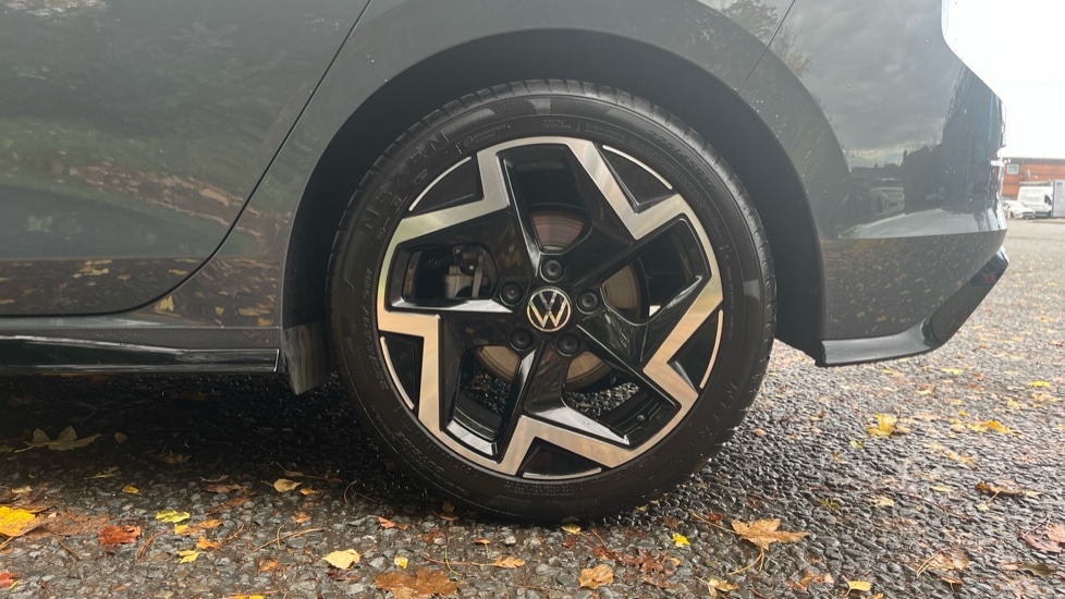 Used Volkswagen Golf 2025 for sale - 76873855: Photo 19