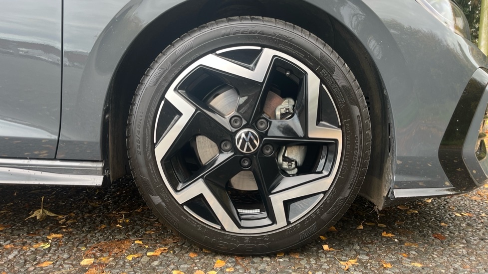 Used Volkswagen Golf 2025 for sale - 76873855: Photo 20